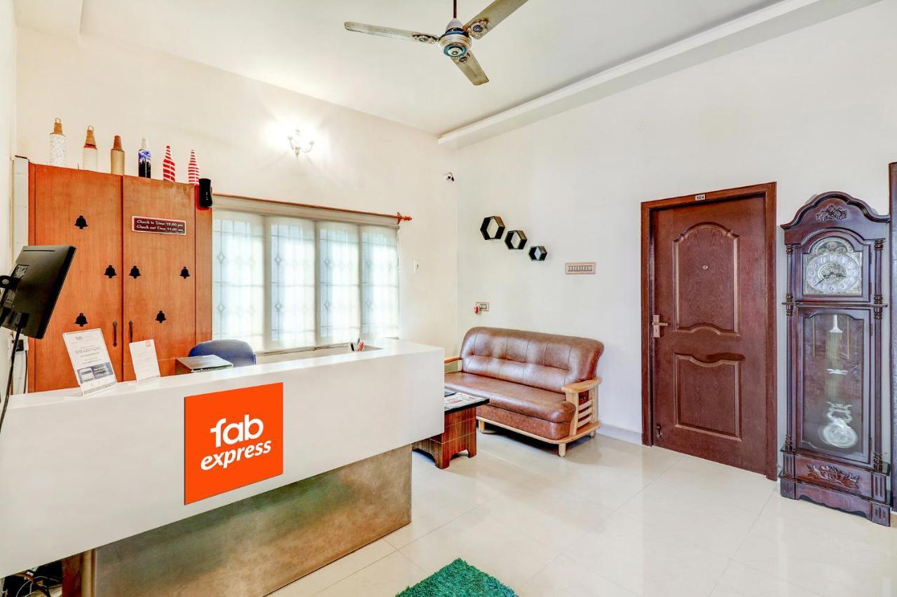 Fabexpress Nestlay Rooms Omr Ченнаї Екстер'єр фото